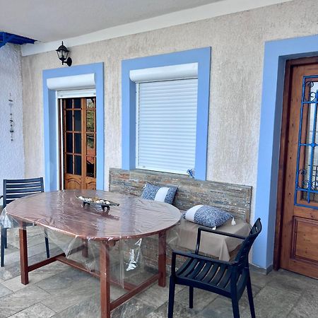 Villas Nies Seaside Appartments Sourpi Exterior foto