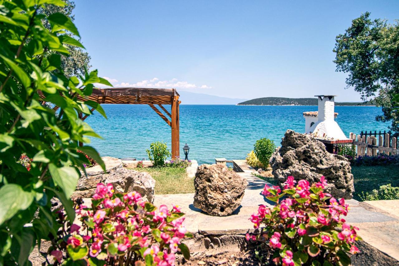 Villas Nies Seaside Appartments Sourpi Exterior foto